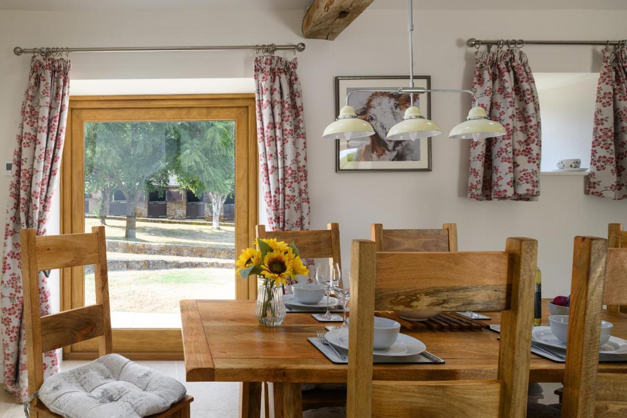 The Barn @ Laurel Farm Villa Shotteswell Exterior photo