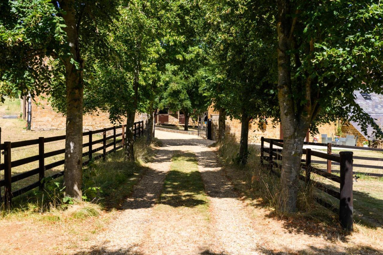 The Barn @ Laurel Farm Villa Shotteswell Exterior photo